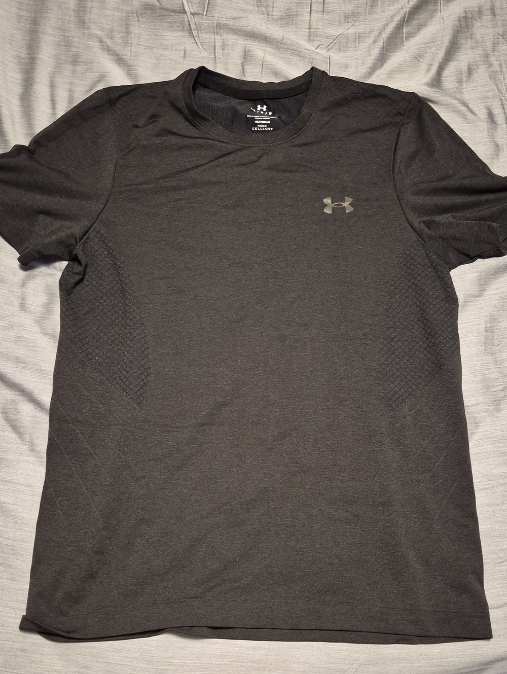 Under Armour Men’s Black Short Sleeve Performance Tee